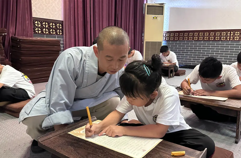 Teaching Hard Pen Calligraphy